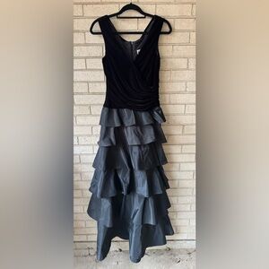 Vintage Tadashi Black Velvet & Taffeta Tiered Ruffle Gown Size Small Romantic